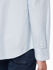 Buy 남성 클래식핏 옥스포드 긴팔 셔츠 in color LIGHT BLUE