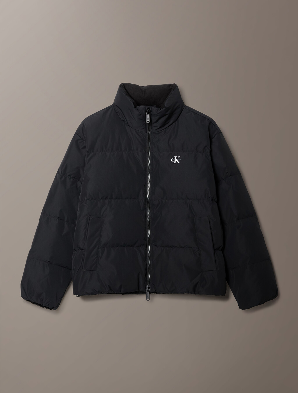 Buy 남성 스탠드 칼라 모노로고 다운 자켓 in color BLACK
