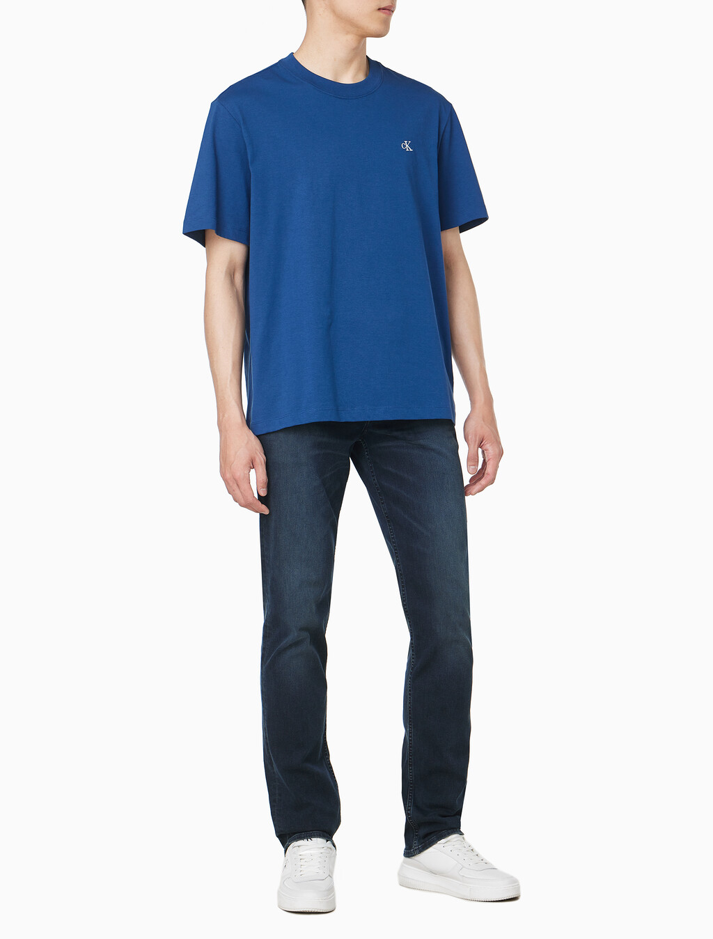 Buy 남성 이지핏 아카이브 로고 반팔 티셔츠 in color BLUE JEAN