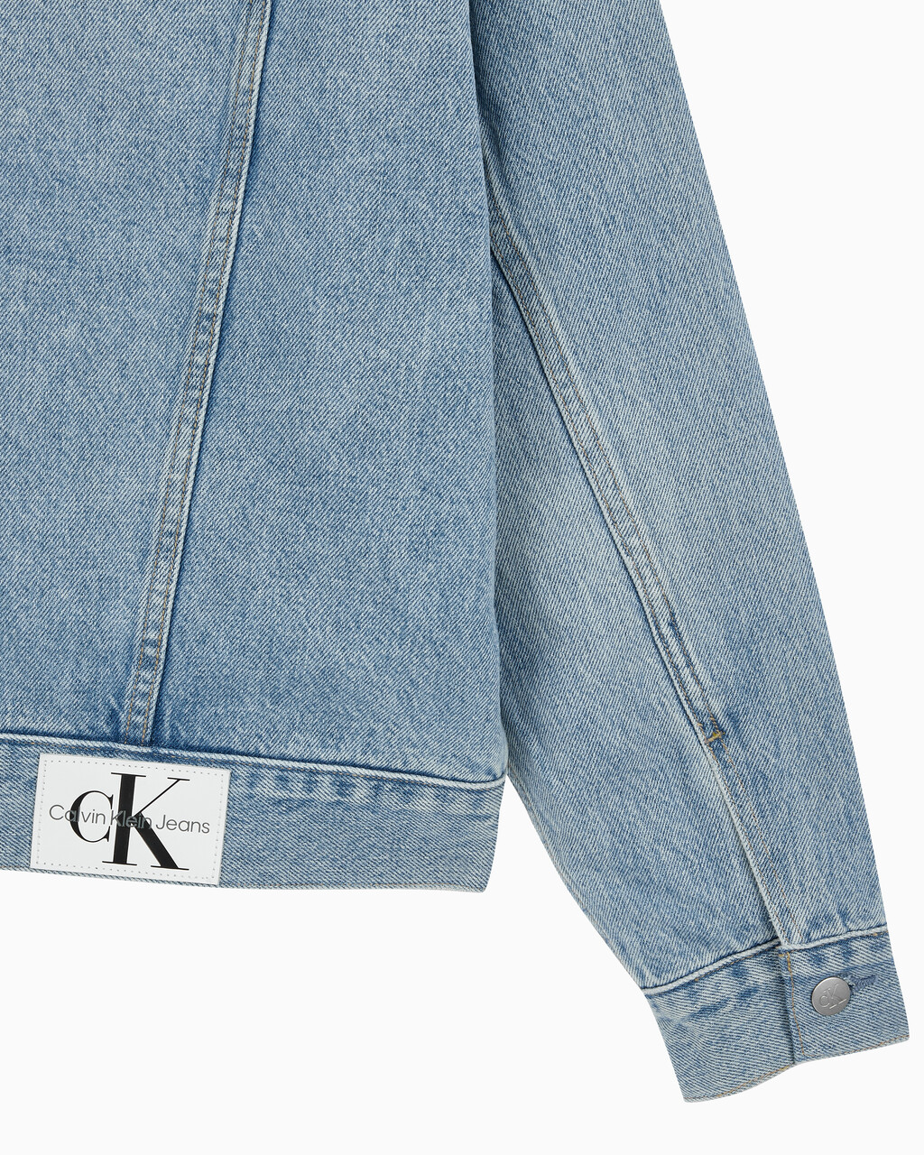 Buy 여성 쉐르파 데님 자켓 in color 028A CHALKY BLU
