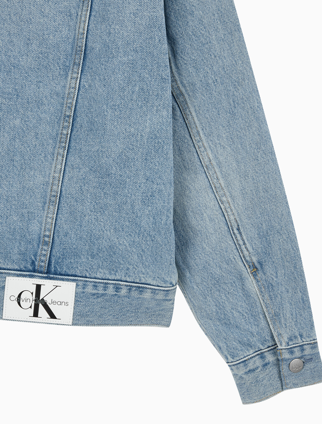 Buy 여성 쉐르파 데님 자켓 in color CHALKY BLUE