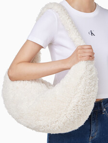 Buy 여성 핀치드 쉐르파 호보백 라지 in color LIGHT BEIGE