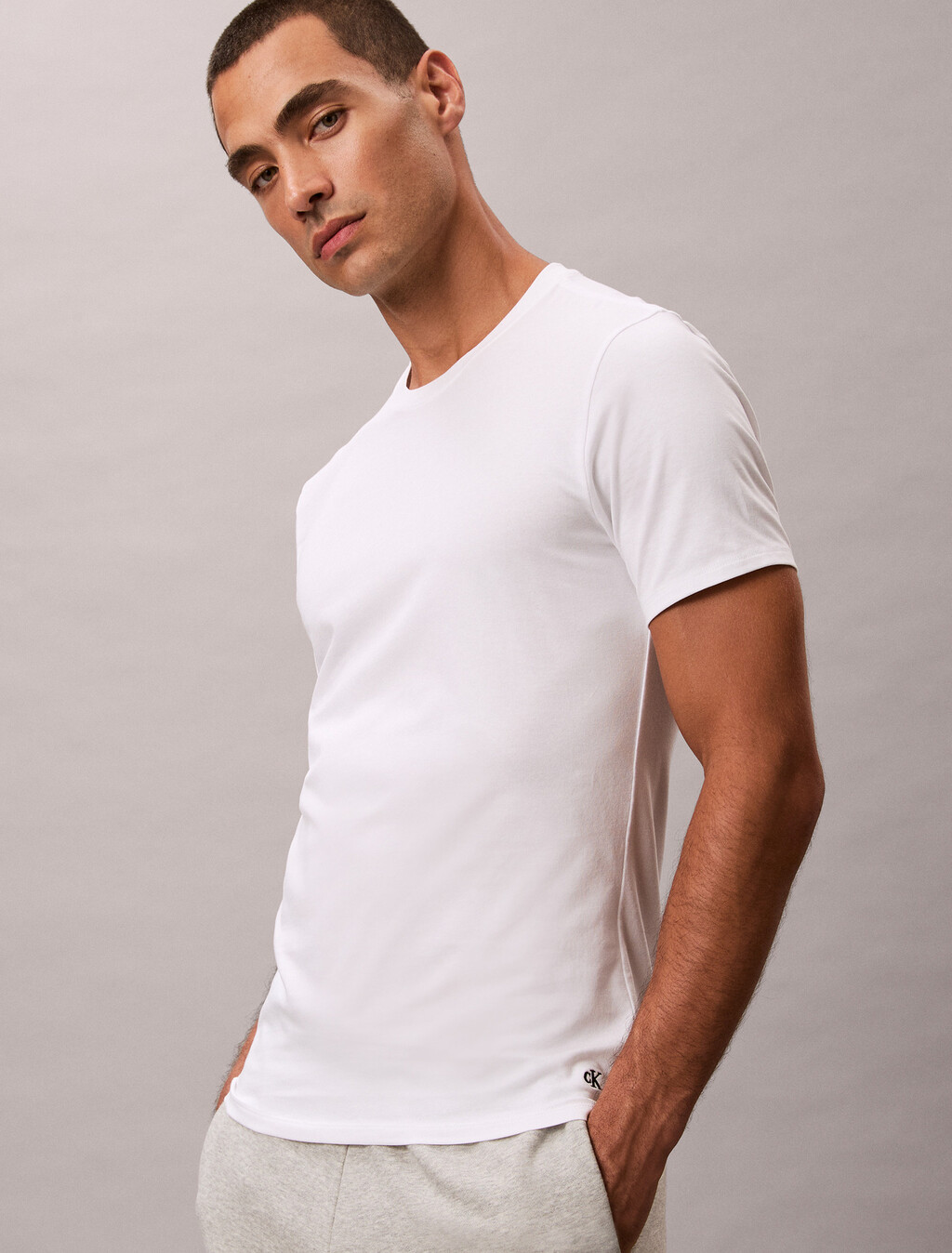 Buy 남성 코튼 스트레치 3PK 반팔 크루넥 in color WHITE