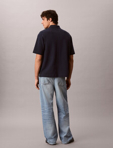 Buy 이지 아플리케 피케 폴로 티 in color DARK SAPPHIRE