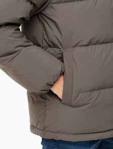 Buy 남성 베이직 에센셜 다운 푸퍼 자켓  in color BROWN