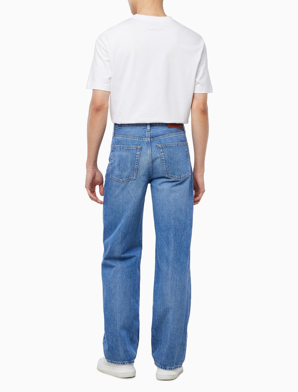 Buy 배기핏 진 in color Mid Blue