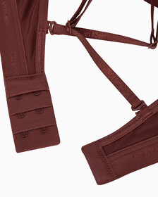 Buy 여성 폼투바디 러스터 트라이앵글 in color DARK BROWN