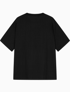 Buy 남성 릴렉스 핏 블락 그래픽 자수 반팔 티셔츠 in color BLACK
