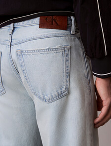 Buy 90S 스트레이트 진 in color Light Blue