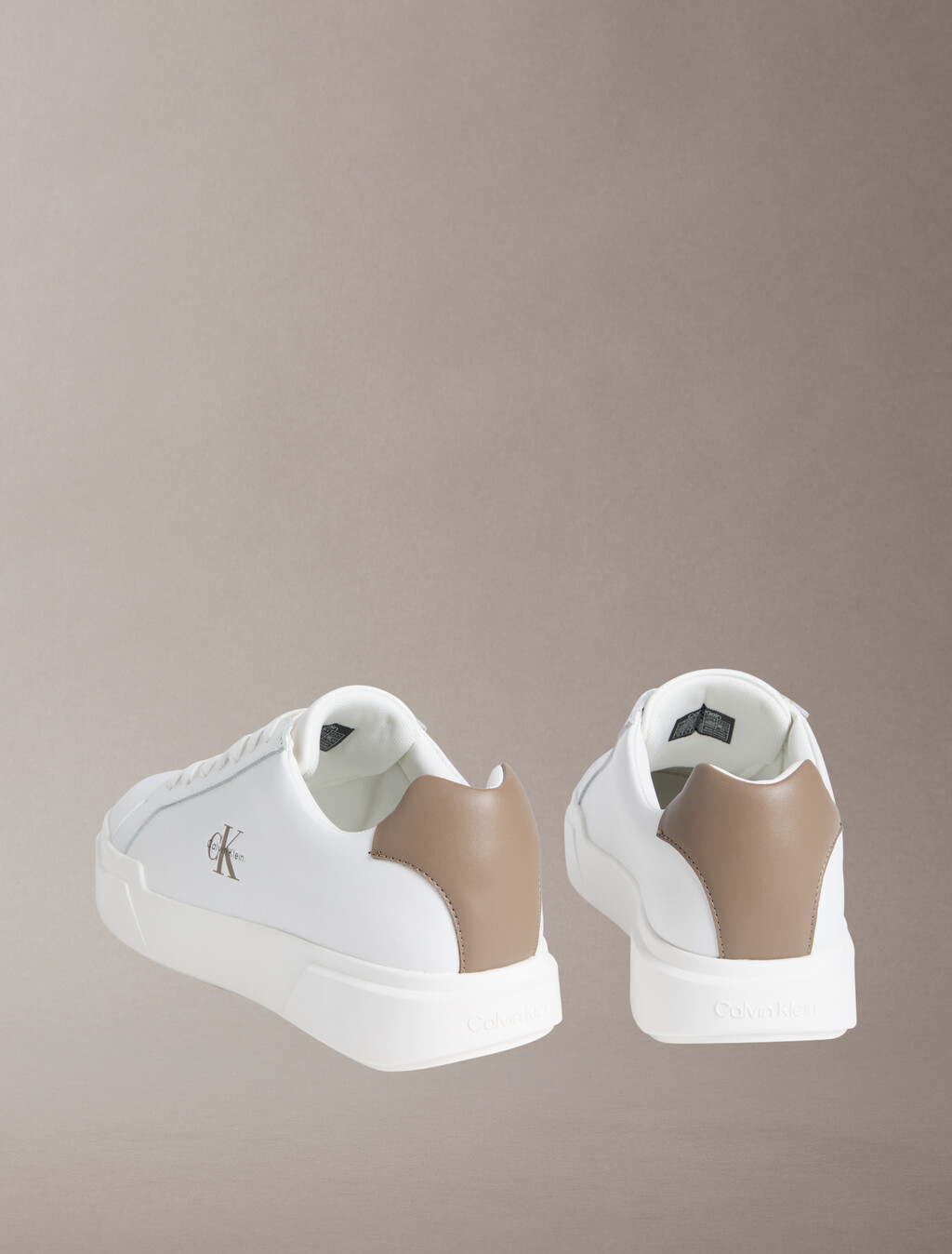 Buy 남성 미네르바 청키 레더 레이스업 컵솔 스니커즈 in color Bright White/Desert Taupe