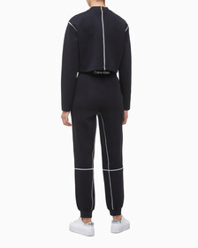 Buy 여성 크롭 스웻셔츠 in color BLACK