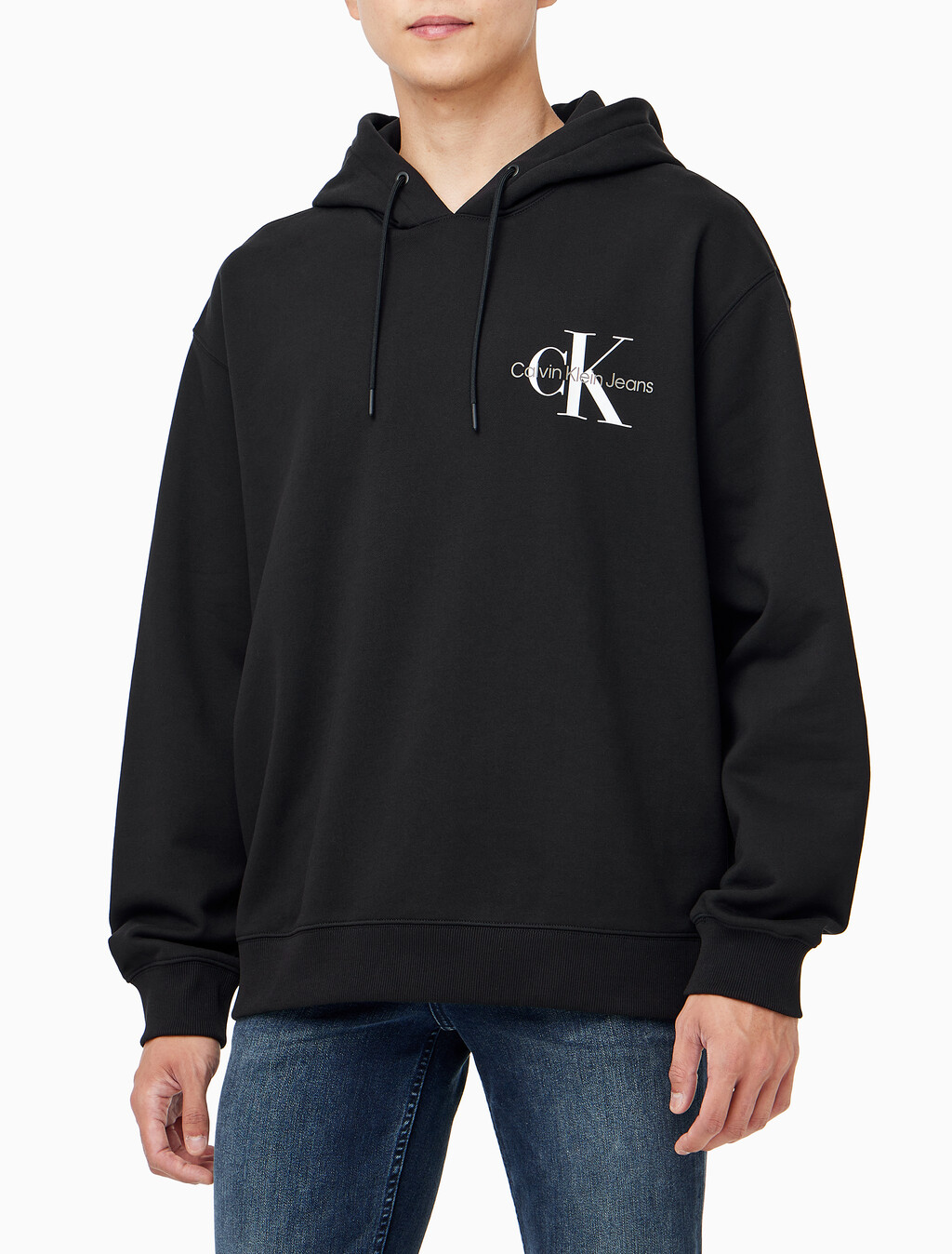 Buy 남녀공용 릴렉스핏 모노그램 로고 후디 in color CK BLACK