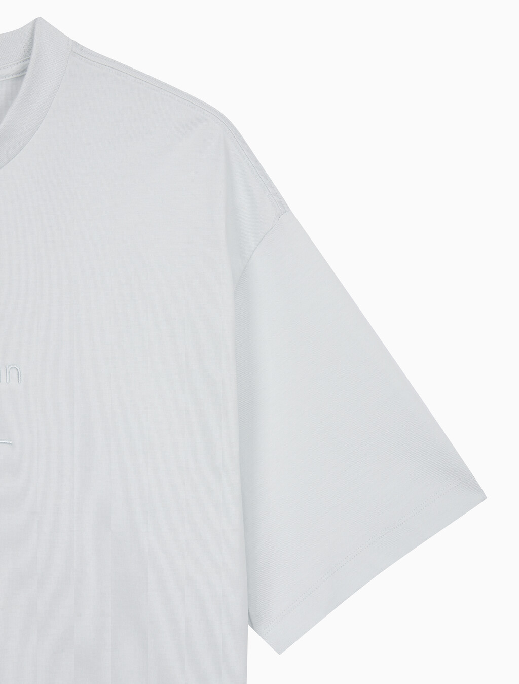 Buy 남성 릴렉스핏 히어로 모노그램 로고 반팔 티셔츠 in color BLUE BLUSH