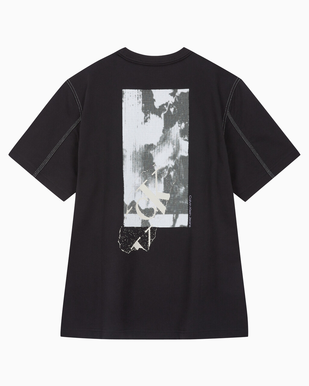 Buy 남성 레귤러핏 테리코튼 그래픽 반팔 스웨트셔츠 in color CK BLACK