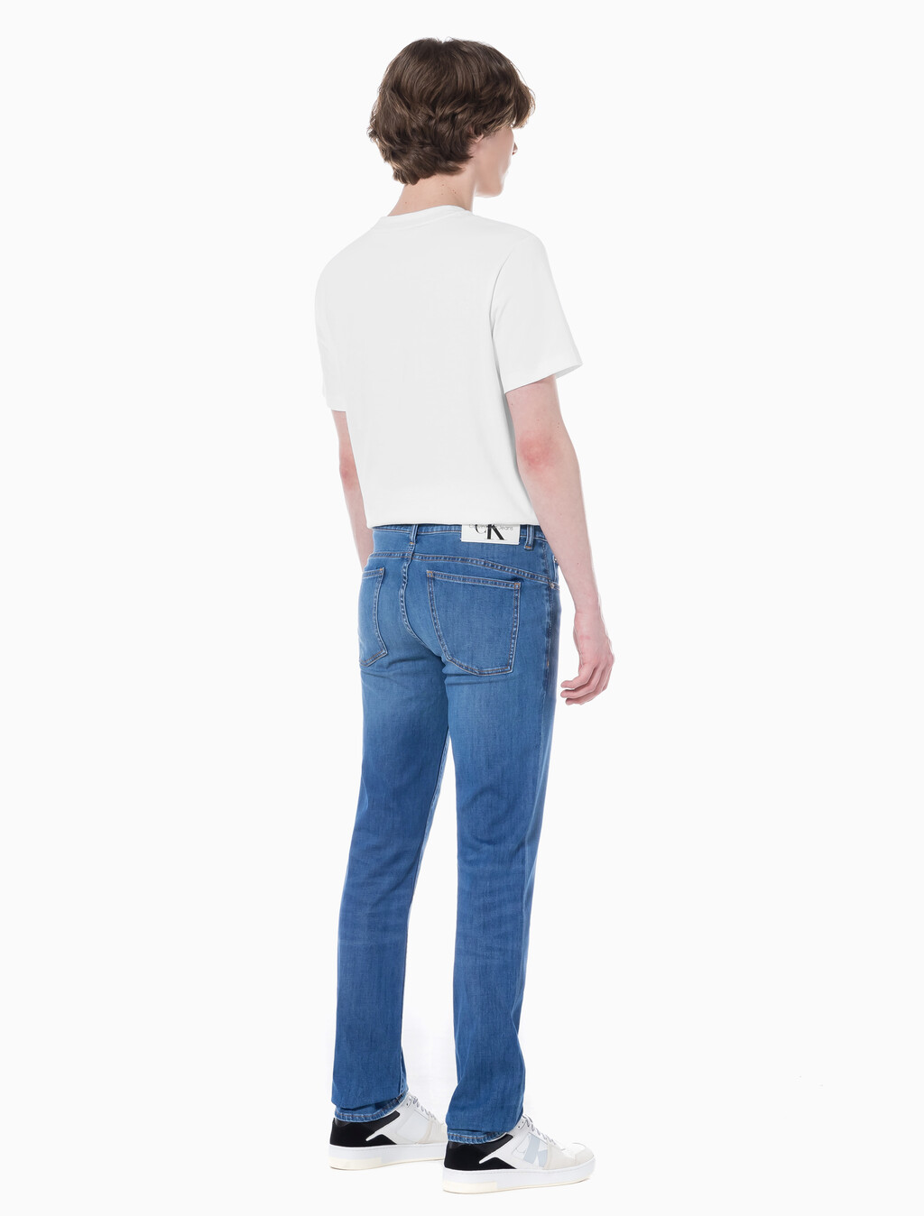 Buy 남성 바디핏 미드블루 37.5 기능성 데님 in color MID BLUE BACK EMBRO
