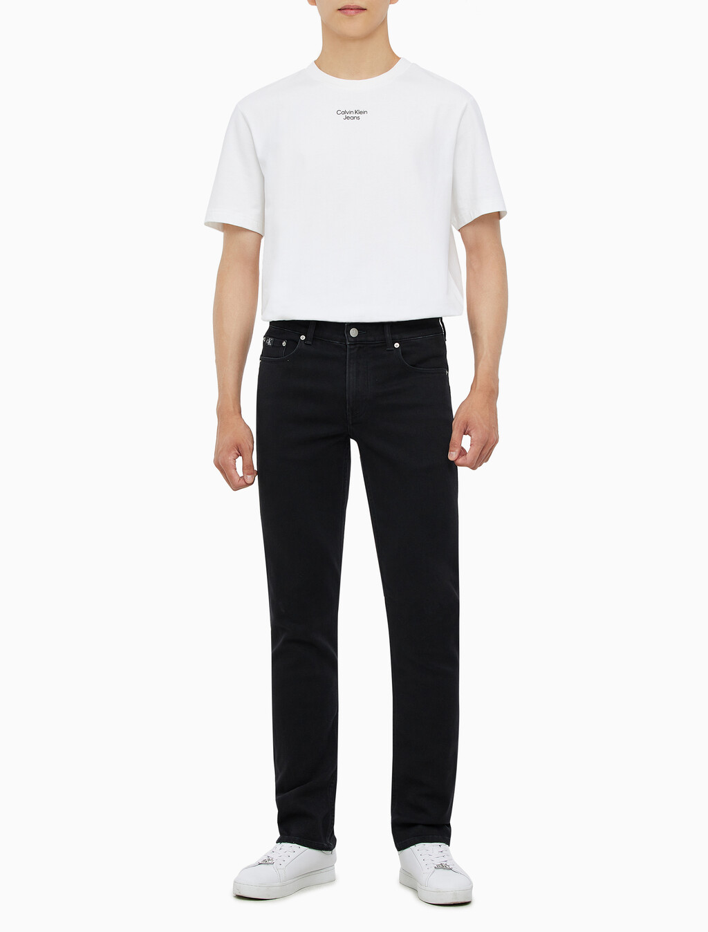 Buy 남성 바디핏 기모 블랙 데님 in color WASHED BLACK LOGO LACE