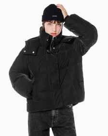 Buy 여성 디터쳐블 후디 다운 푸퍼 in color CK BLACK