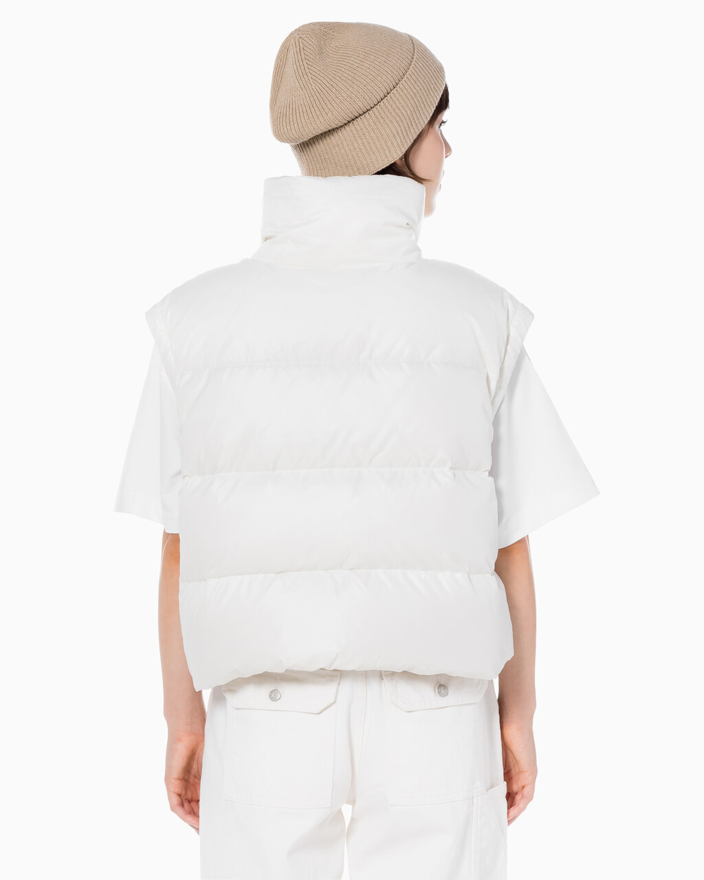 Buy 여성 글로시 디터쳐블 크롭 다운 푸퍼 in color WHITE