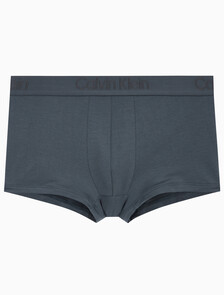 Buy 남성 CK 블랙 3PK 로우 라이즈 트렁크 in color BLACK/TURBULENCE/CASUAL BLUE
