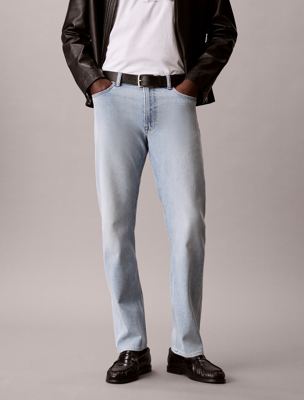 Buy 남성 슬림 스트레이트핏 37.5 진 in color Light Blue