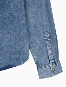 Buy 남성 레귤러핏 미드블루 데님 셔츠 in color CHALKY BLUE