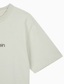 Buy 여성 릴렉스드 스탠다드로고 크루넥 반팔 티셔츠 in color GREEN TINT