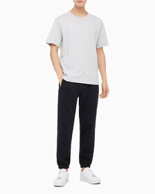Buy 남성 레귤러 핏 에센셜 로고 반팔 티셔츠 in color ATHLETIC GREY H