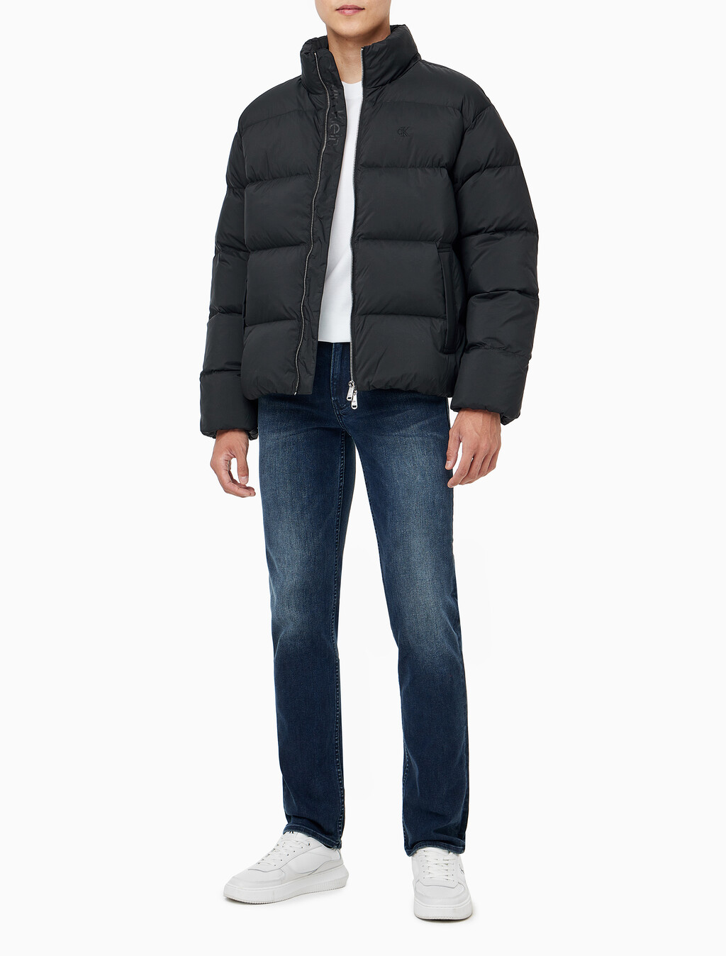 Buy 남성 커브드 퀼팅 나일론 다운 푸퍼 in color CK BLACK