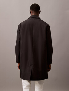 Buy 남성 롱슬리브 테크 폴리 카 코트 in color BLACK BEAUTY