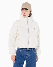 Buy 여성 볼륨 넥 크롭 다운 푸퍼 in color WHITE