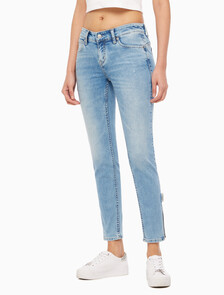 Buy 여성 바디핏 라이트블루 37.5 기능성 데님 in color CHALKY BLUE