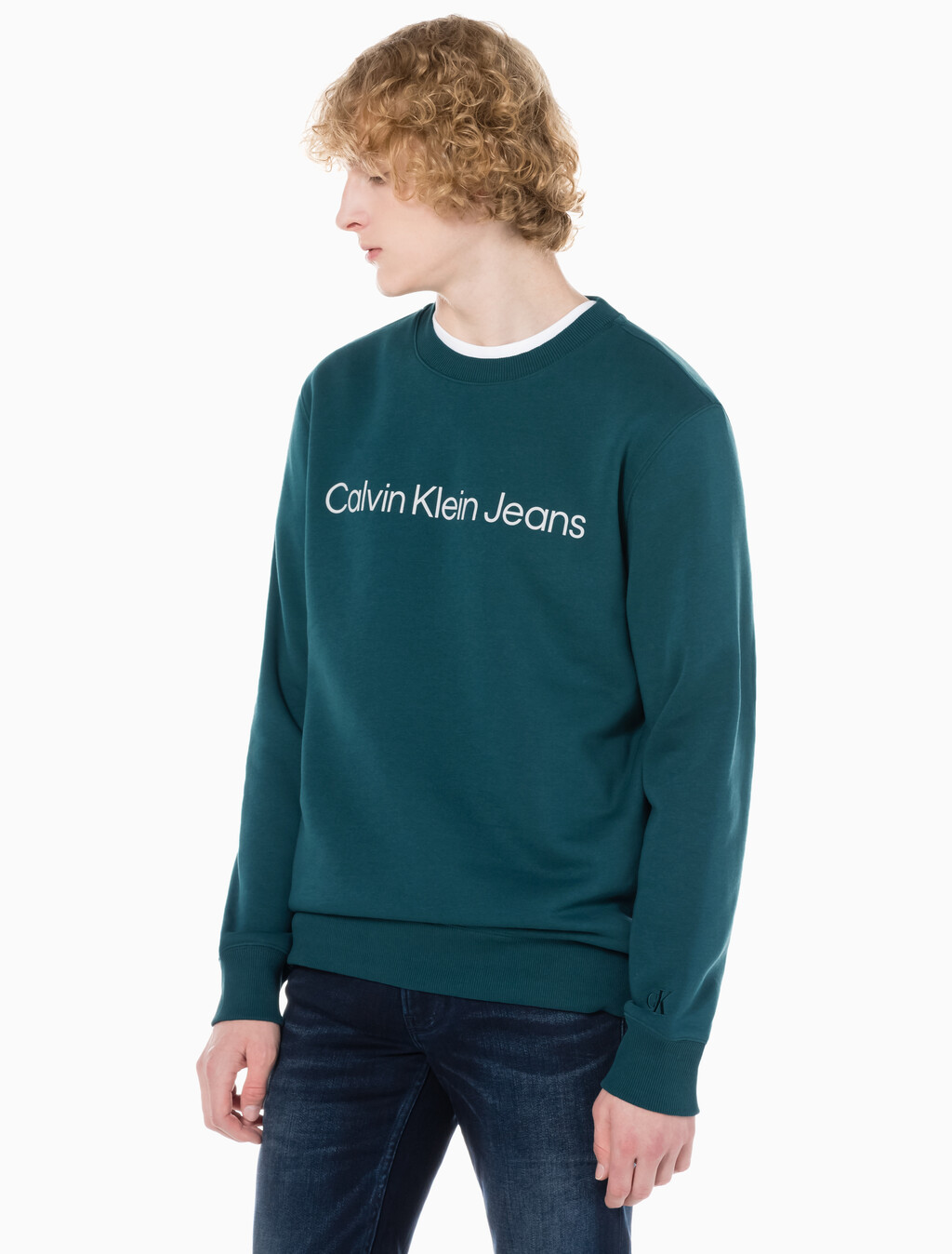 Buy 남성 레귤러핏 인스티튜셔널 로고 기모 스웨트셔츠 in color ATLANTIC DEEP