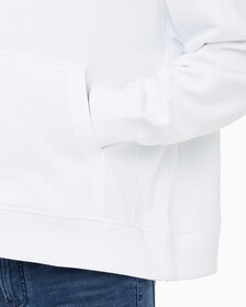 Buy 남성 아카이브 릴렉스핏 CK 스몰 로고 기모 후디 in color BRILLIANT WHITE