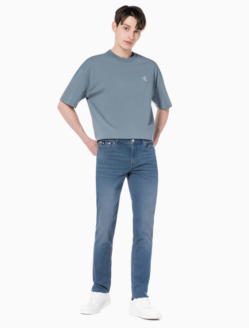 Buy 남성 바디핏 블루그레이 데님 in color GREY STEPPED RELEASE HEM