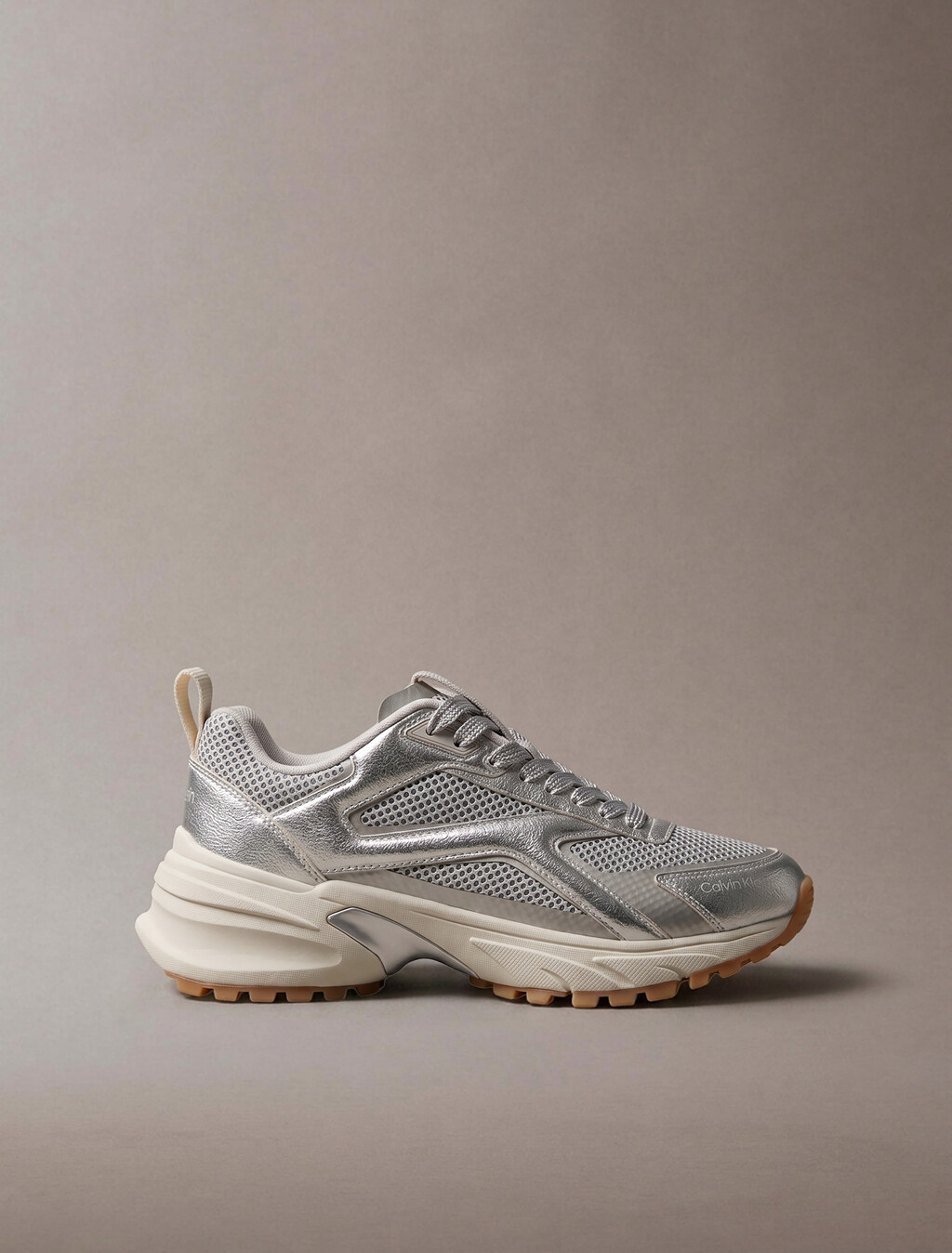 Buy 여성 하이크 러너 CK 스트라이프 메쉬 레더 메탈 스니커즈 in color Silver/Dk Ecru/Light Gum