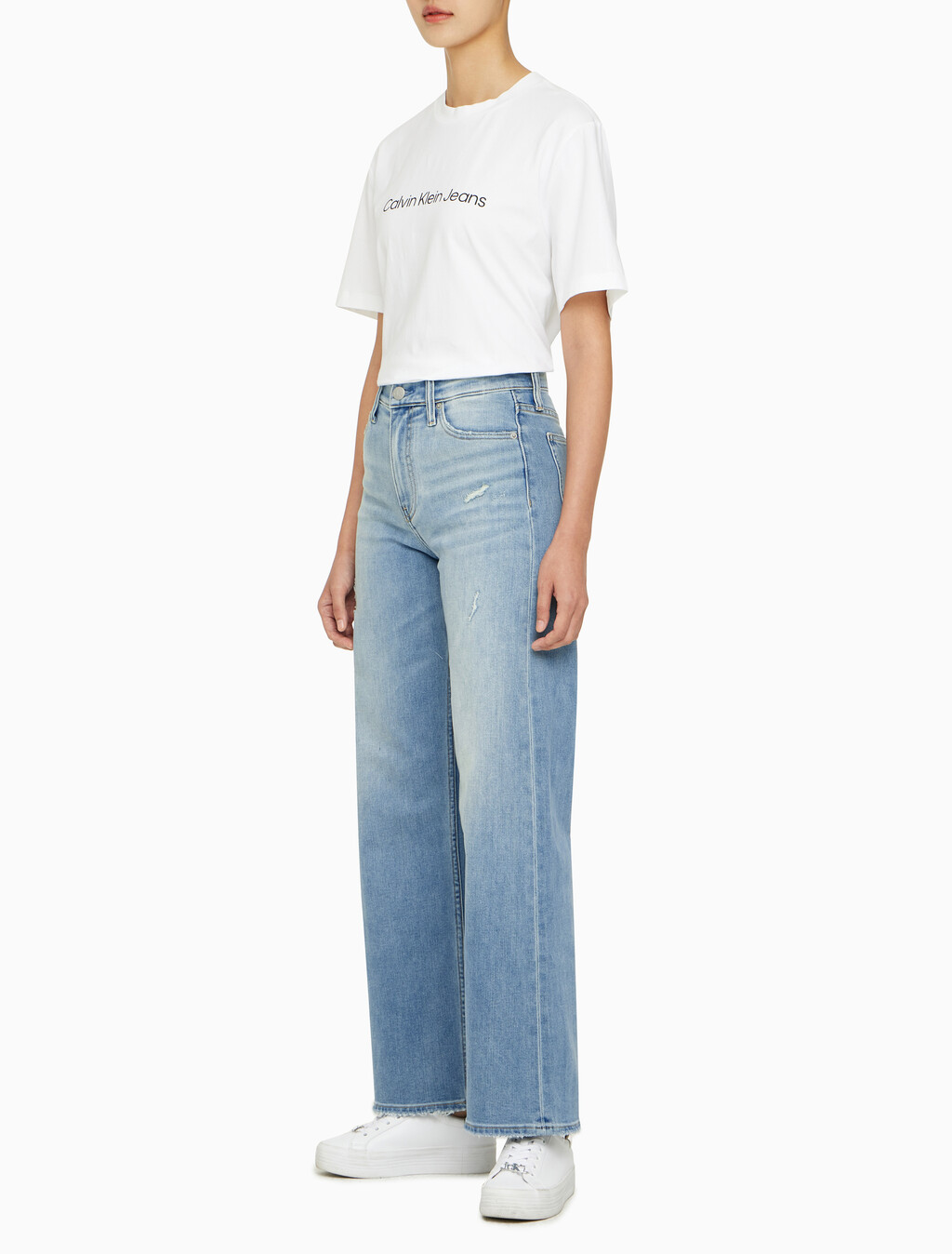 Buy 여성 하이라이즈 와이드핏 라이트블루 37.5 기능성 데님 in color CHALKY BLUE