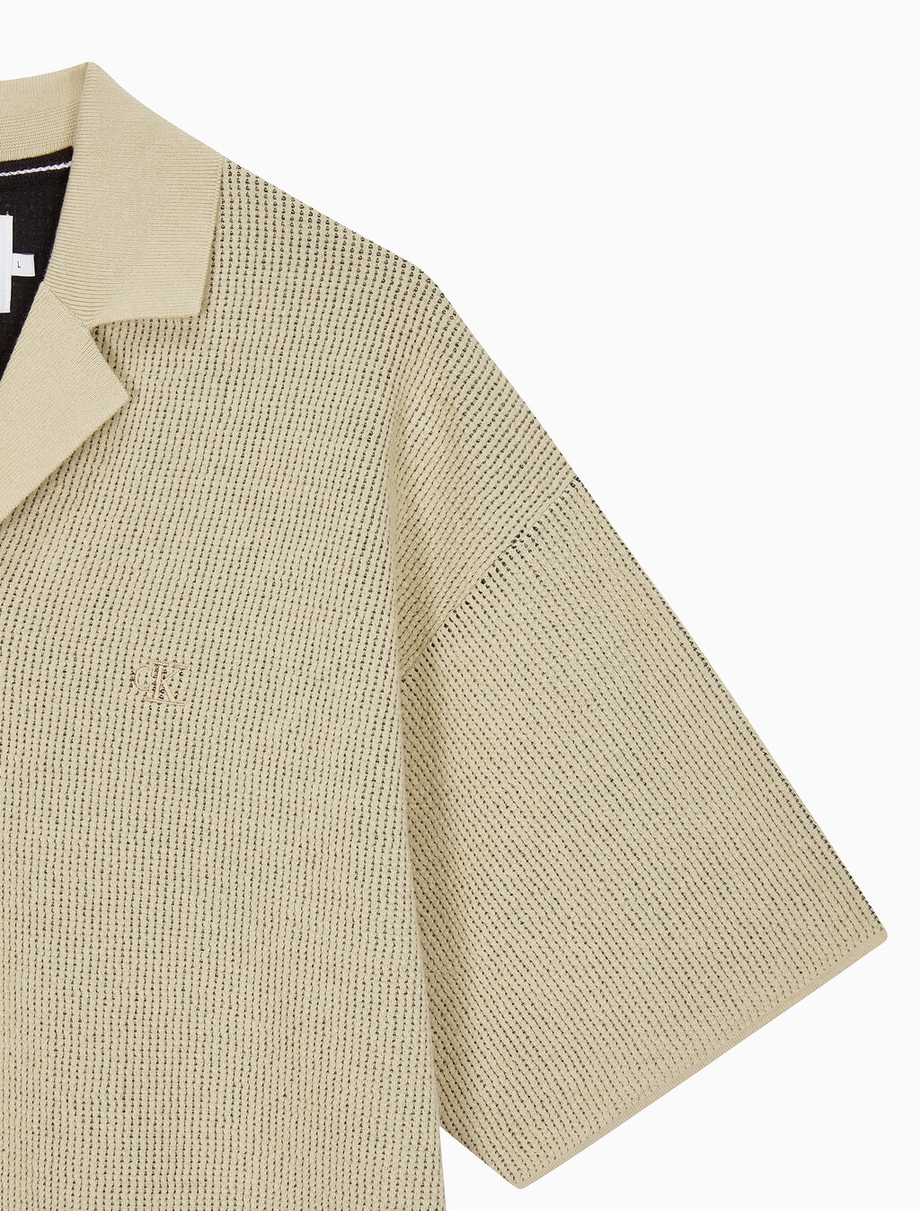 Buy 남성 캠프 카라 텍스처 반팔 스웨터 in color PALE KHAKI