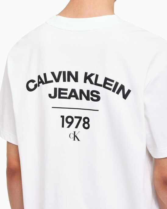 남성 1978 백 커브드 로고 반팔 티셔츠