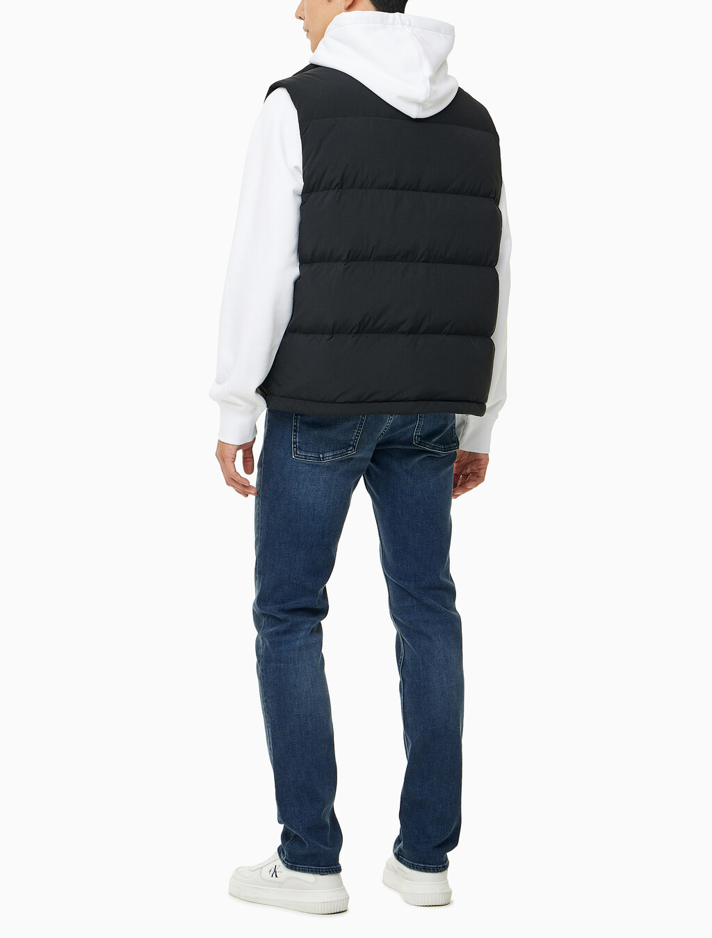 Buy 남성 베이직 에센셜 다운 베스트 in color CK BLACK