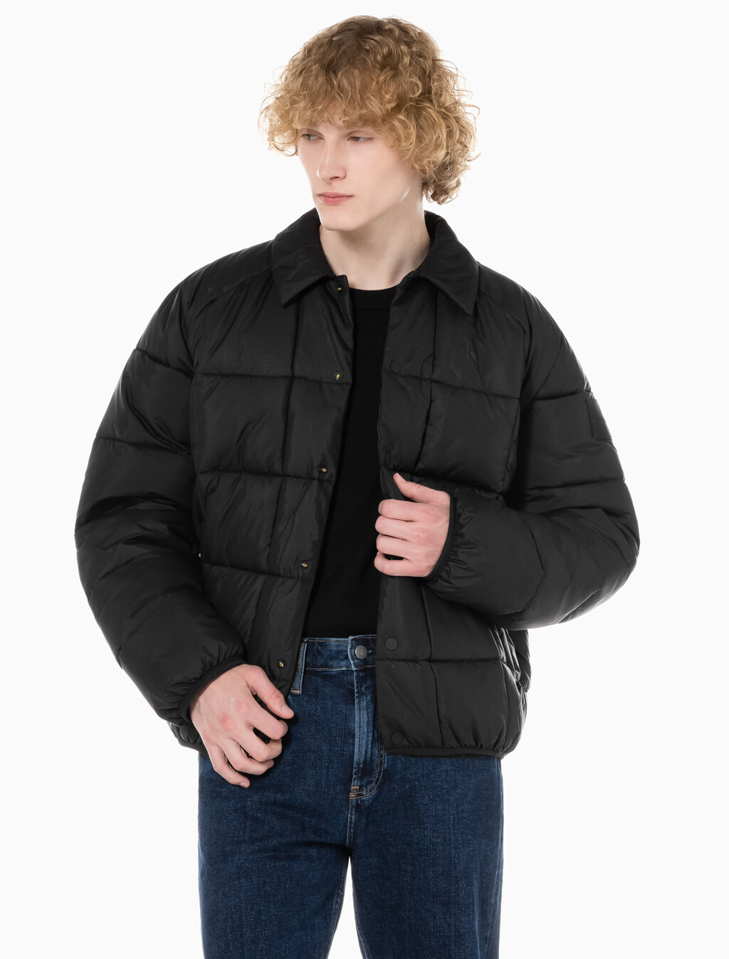 Buy 남성 프리미엄 라인 에센셜 패디드 오버셔츠 in color CK BLACK