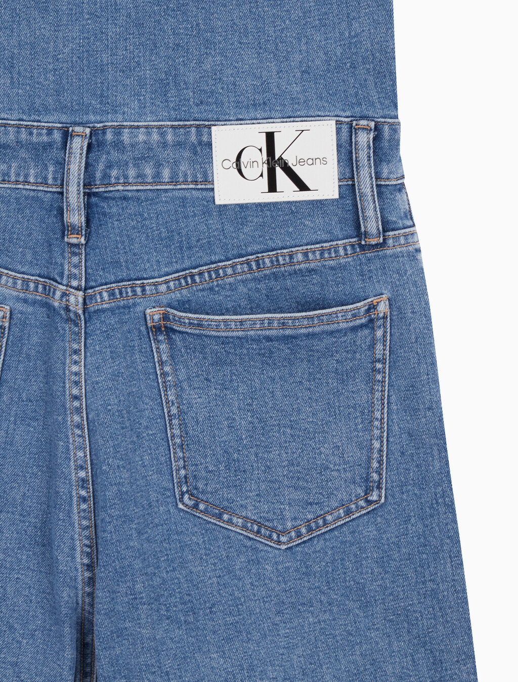 Buy 여성 미드블루 데님 숏 오버롤 in color MID BLUE BACK EMBRO