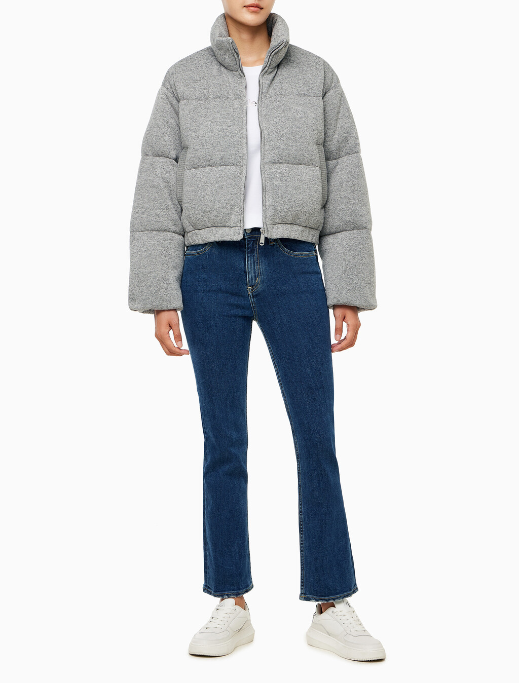 Buy 여성 크롭 니트 다운 푸퍼 in color GREY