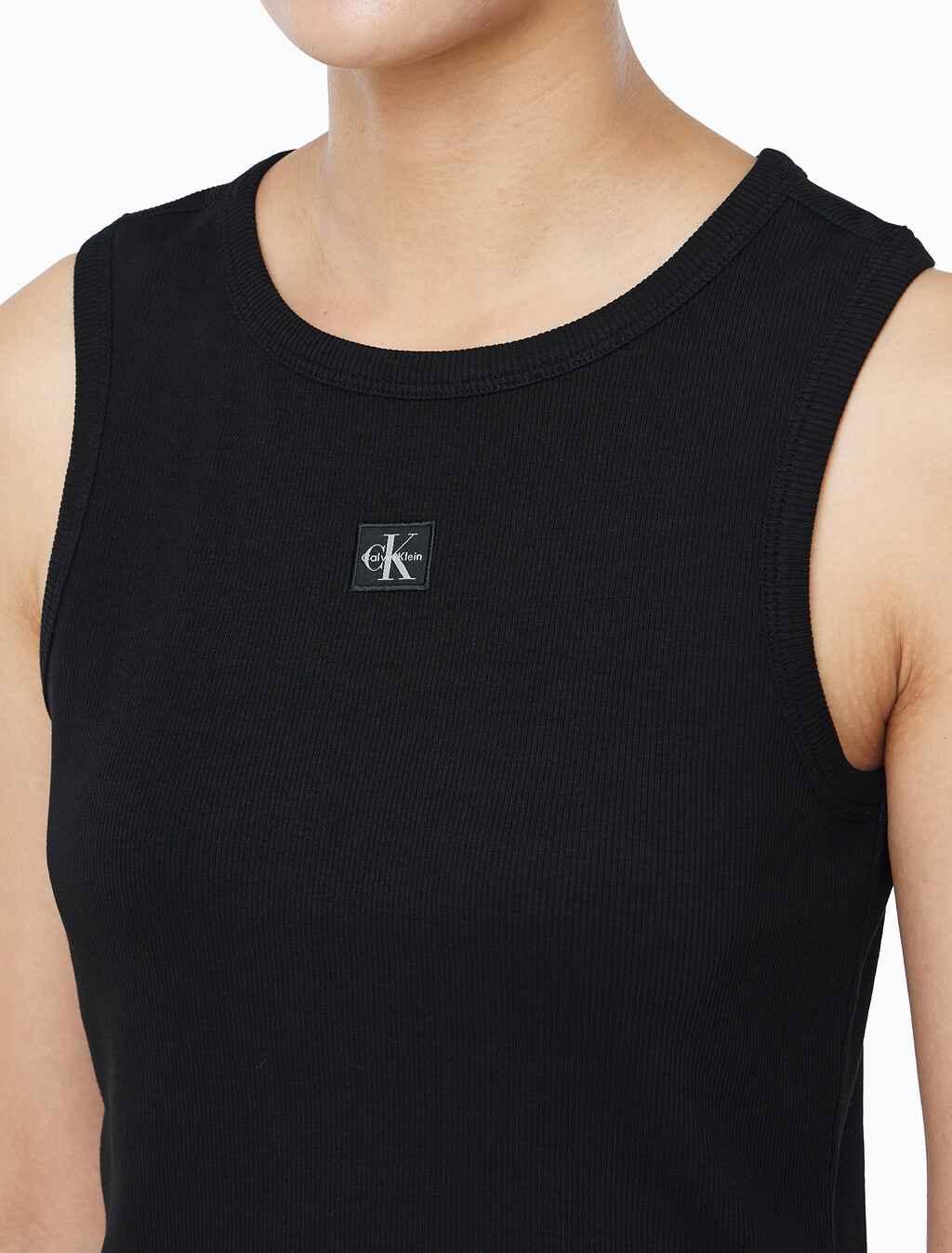 Buy 여성 우븐라벨 코튼 립 탱크 탑 in color BLACK