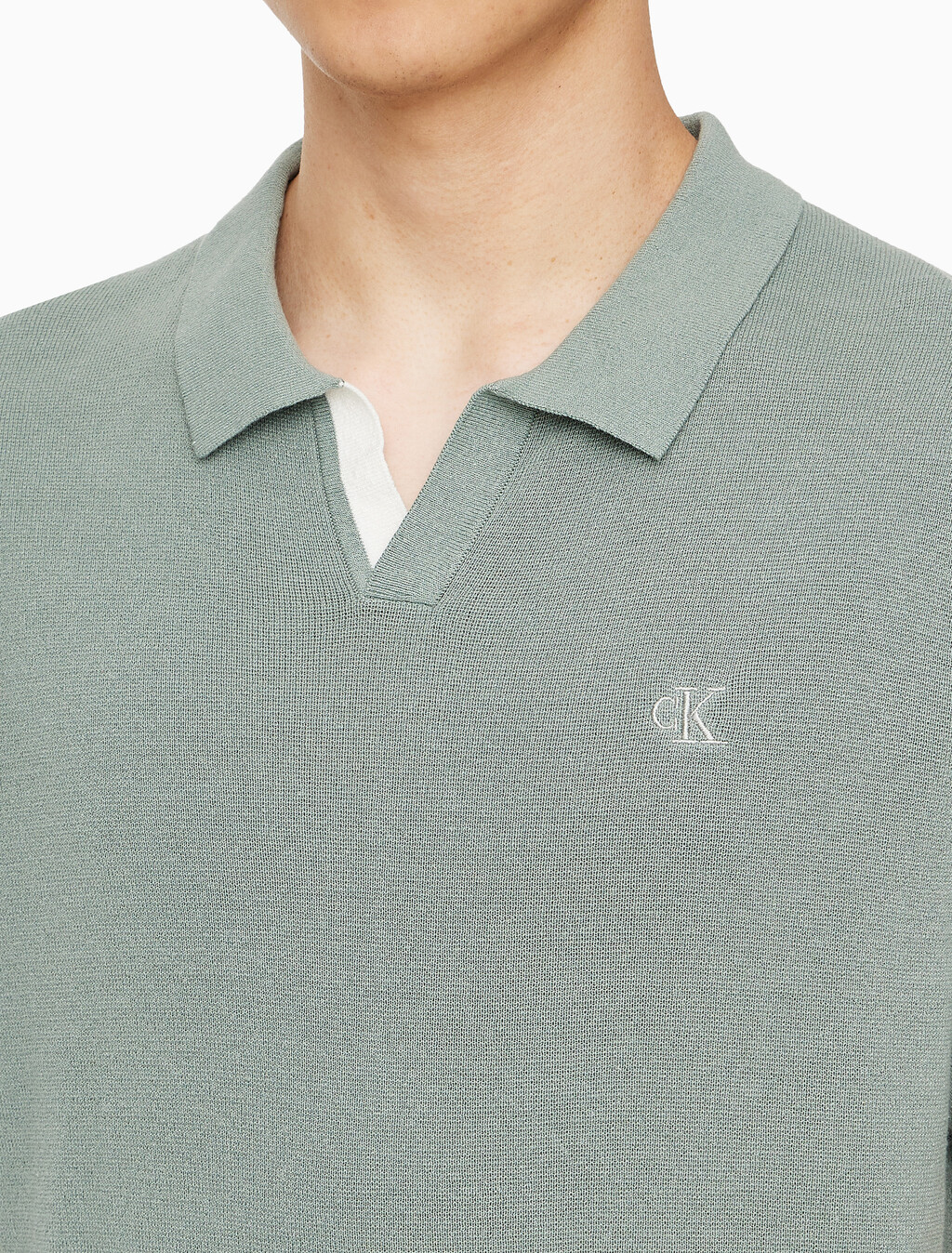 Buy 남성 CK 로고 폴로 반팔 스웨터 in color KHAKI GREY