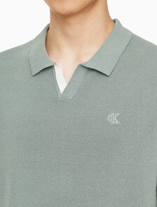 Buy 남성 CK 로고 폴로 반팔 스웨터 in color KHAKI GREY