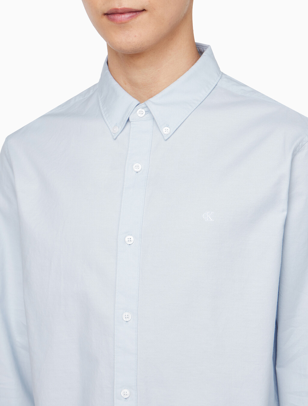 Buy 남성 클래식핏 옥스포드 긴팔 셔츠 in color LIGHT BLUE