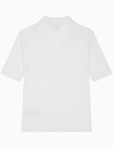 Buy 여성 슬림핏 브이넥 폴로 in color BRILLIANT WHITE