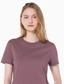 Buy 여성 릴렉스핏 아카이브 로고 크루넥 반팔 티셔츠 in color CAPRI ROSE