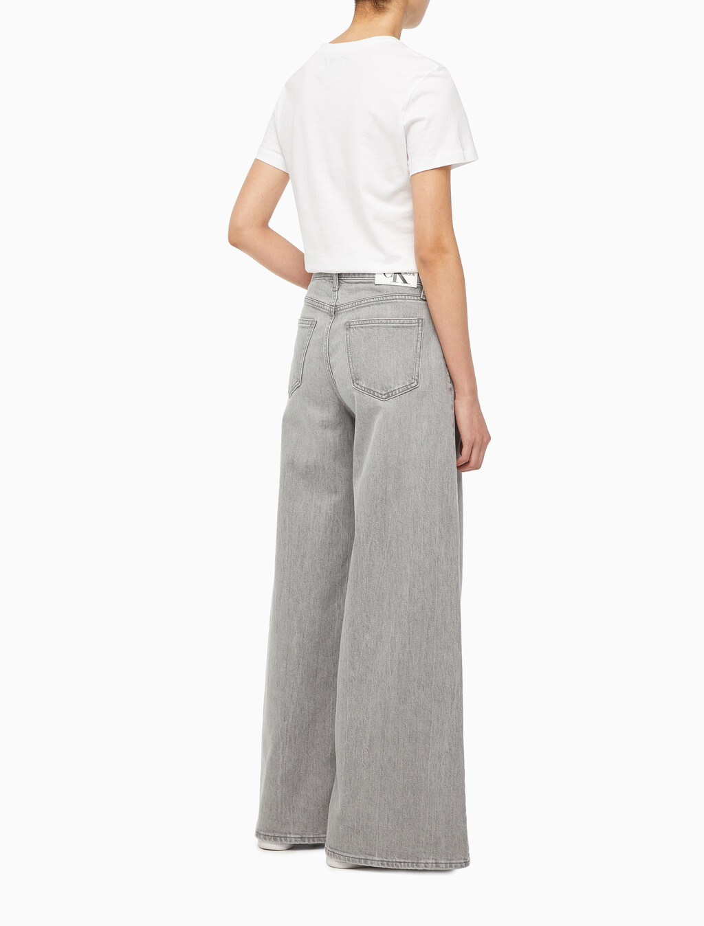 Buy 여성 로우라이즈 루즈핏  그레이  데님 in color GREY STEPPED RELEASE HEM