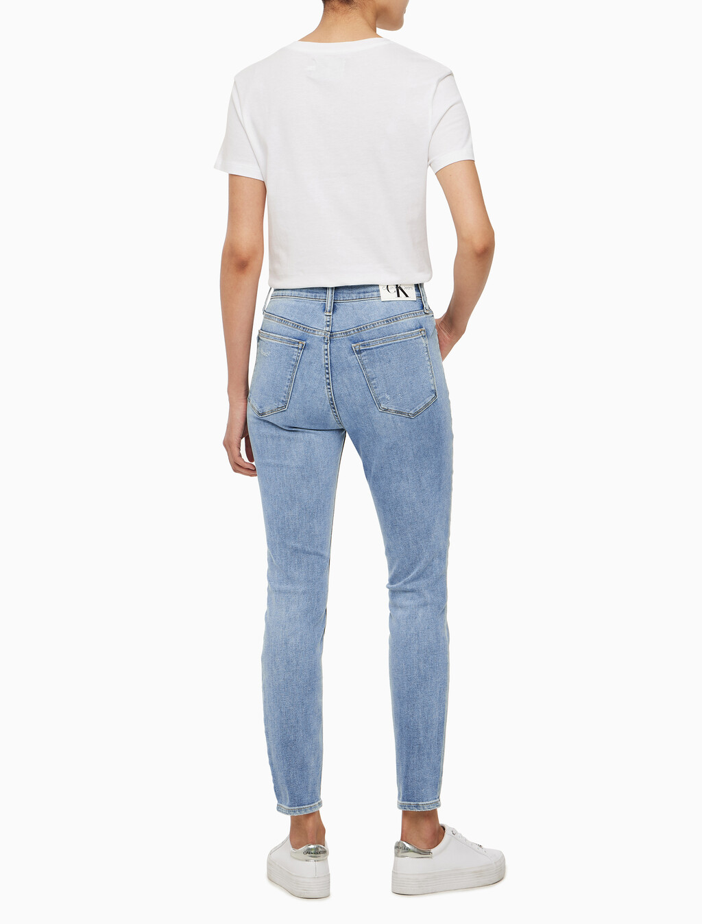 Buy 여성 하이라이즈 스키니핏 앵클 미드블루 에코 쿨 데님 in color MID BLUE BACK EMBRO